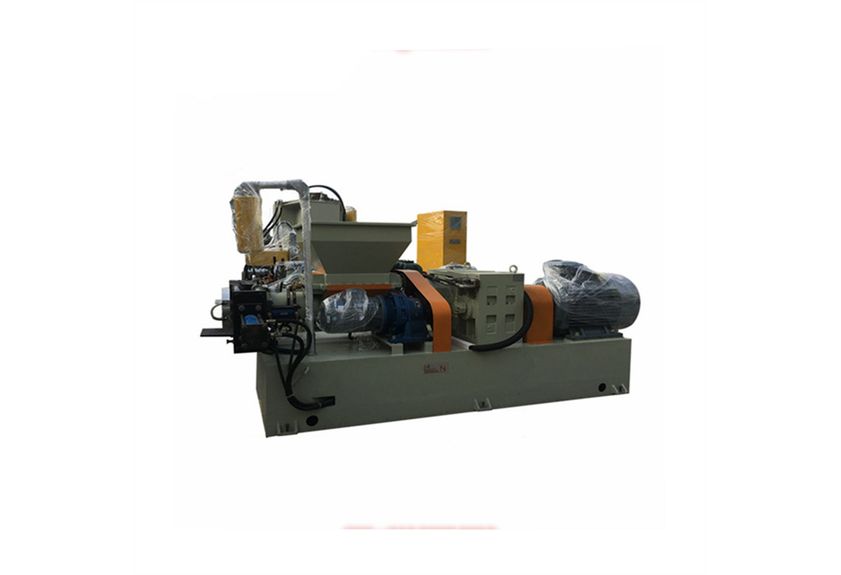 探索低溫橡膠過濾出片機(jī)的高效應(yīng)用-3