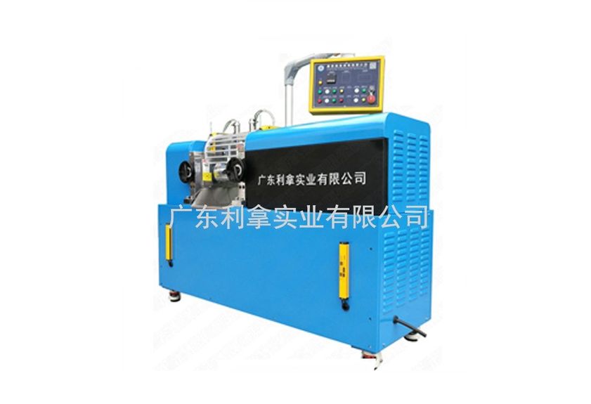 廣東利拿實(shí)業(yè)的開煉機(jī)設(shè)備:四輥、出片和兩輥開煉機(jī)的全面解析-1